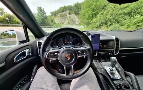 Porsche Cayenne III, 2016 год, 5 400 000 рублей, 6 фотография