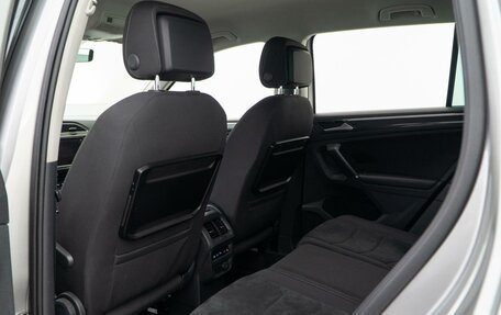 Volkswagen Tiguan II, 2017 год, 2 199 000 рублей, 13 фотография