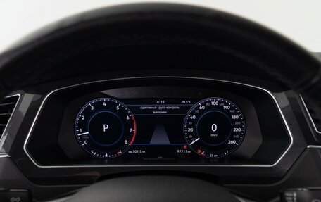 Volkswagen Tiguan II, 2017 год, 2 199 000 рублей, 27 фотография
