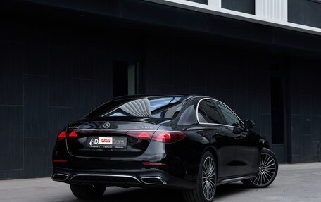 Mercedes-Benz E-Класс, 2025 год, 10 990 000 рублей, 5 фотография