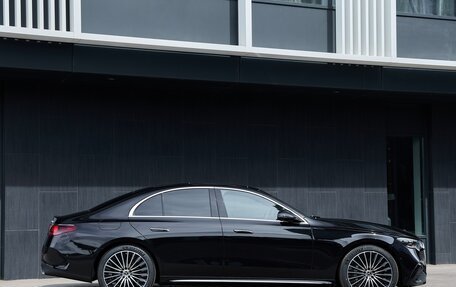 Mercedes-Benz E-Класс, 2025 год, 10 990 000 рублей, 6 фотография