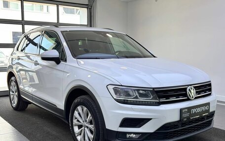 Volkswagen Tiguan II, 2020 год, 2 099 000 рублей, 3 фотография