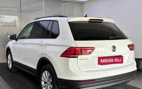 Volkswagen Tiguan II, 2020 год, 2 099 000 рублей, 7 фотография