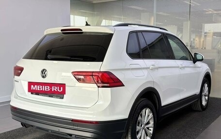 Volkswagen Tiguan II, 2020 год, 2 099 000 рублей, 5 фотография