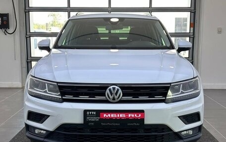 Volkswagen Tiguan II, 2020 год, 2 099 000 рублей, 2 фотография