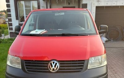 Volkswagen Transporter T5 рестайлинг, 2004 год, 1 800 000 рублей, 1 фотография