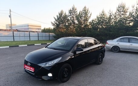 Hyundai Solaris II рестайлинг, 2020 год, 1 390 000 рублей, 1 фотография