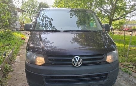 Volkswagen Caravelle T5, 2015 год, 1 500 000 рублей, 1 фотография