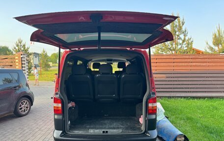 Volkswagen Transporter T5 рестайлинг, 2004 год, 1 800 000 рублей, 7 фотография