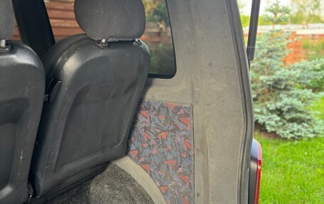 Volkswagen Transporter T5 рестайлинг, 2004 год, 1 800 000 рублей, 12 фотография