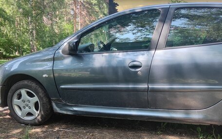 Peugeot 206, 2006 год, 375 000 рублей, 3 фотография