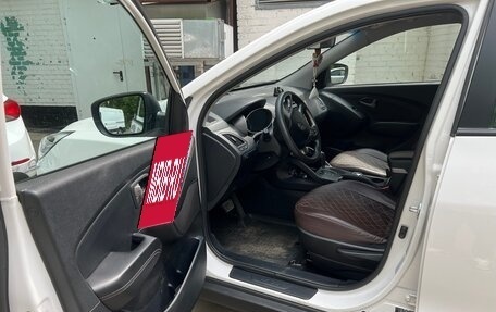Hyundai ix35 I рестайлинг, 2014 год, 1 100 000 рублей, 9 фотография