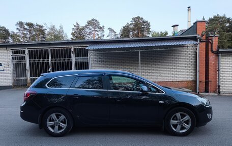 Opel Astra J, 2012 год, 840 000 рублей, 3 фотография