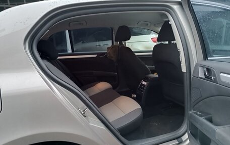 Skoda Superb III рестайлинг, 2010 год, 900 000 рублей, 4 фотография