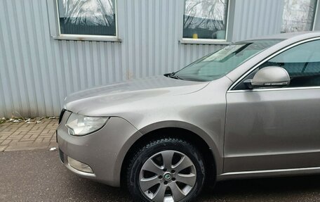 Skoda Superb III рестайлинг, 2010 год, 900 000 рублей, 6 фотография