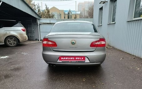 Skoda Superb III рестайлинг, 2010 год, 900 000 рублей, 5 фотография