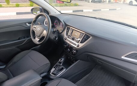 Hyundai Solaris II рестайлинг, 2020 год, 1 390 000 рублей, 21 фотография