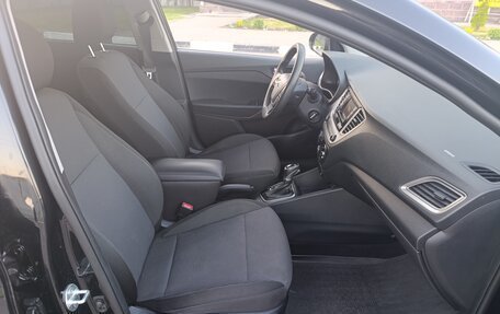 Hyundai Solaris II рестайлинг, 2020 год, 1 390 000 рублей, 20 фотография