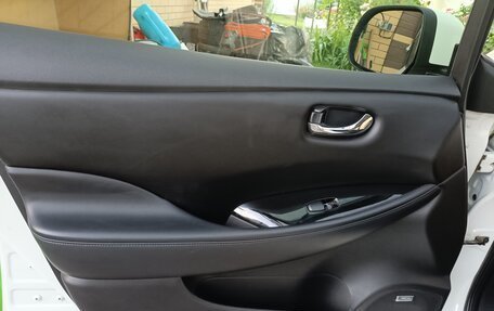 Nissan Leaf I, 2015 год, 955 000 рублей, 18 фотография