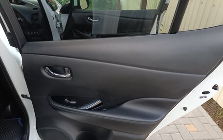 Nissan Leaf I, 2015 год, 955 000 рублей, 19 фотография