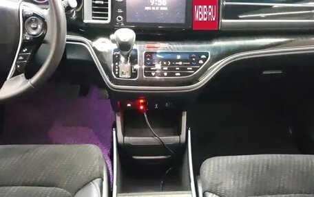 Honda Elysion, 2021 год, 2 618 000 рублей, 9 фотография