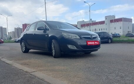 Opel Astra J, 2012 год, 690 000 рублей, 1 фотография