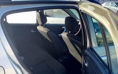 Renault Sandero I, 2013 год, 780 000 рублей, 1 фотография