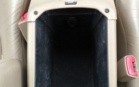 Toyota RAV4, 2010 год, 1 750 000 рублей, 22 фотография