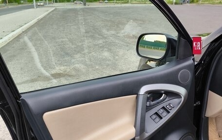 Toyota RAV4, 2010 год, 1 750 000 рублей, 25 фотография