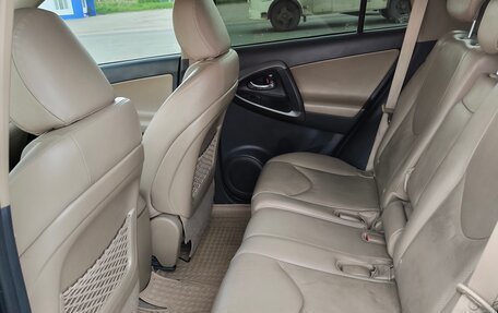 Toyota RAV4, 2010 год, 1 750 000 рублей, 31 фотография
