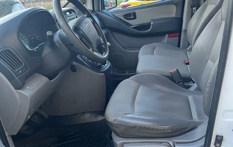 Hyundai Grand Starex Grand Starex I рестайлинг 2, 2009 год, 1 200 000 рублей, 6 фотография