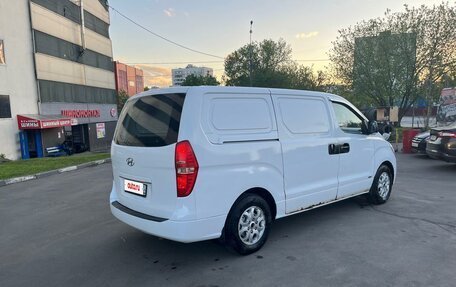 Hyundai Grand Starex Grand Starex I рестайлинг 2, 2009 год, 1 200 000 рублей, 14 фотография