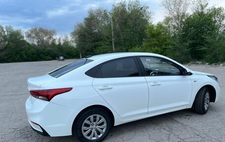 Hyundai Solaris II рестайлинг, 2019 год, 1 280 000 рублей, 8 фотография