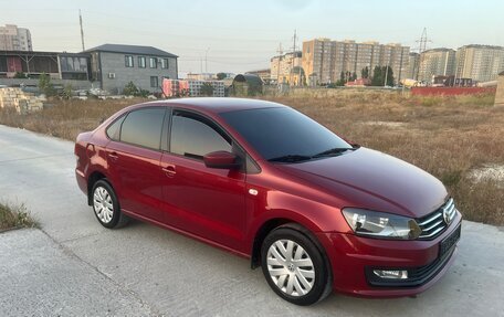 Volkswagen Polo VI (EU Market), 2016 год, 690 000 рублей, 2 фотография