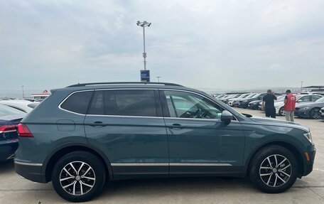 Volkswagen Tiguan II, 2021 год, 2 950 000 рублей, 4 фотография