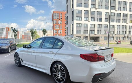 BMW 5 серия, 2019 год, 3 550 000 рублей, 13 фотография