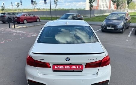 BMW 5 серия, 2019 год, 3 550 000 рублей, 12 фотография