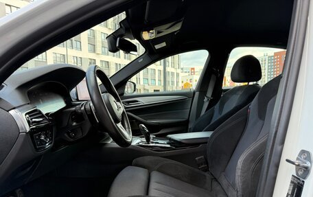 BMW 5 серия, 2019 год, 3 550 000 рублей, 26 фотография
