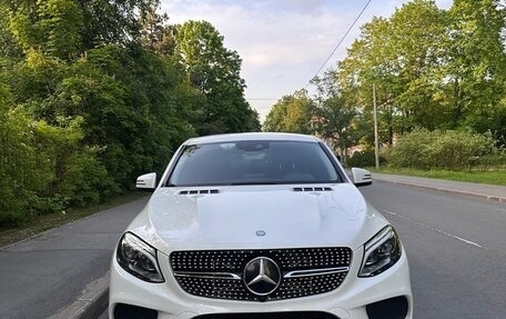 Mercedes-Benz GLE Coupe, 2018 год, 4 200 000 рублей, 2 фотография