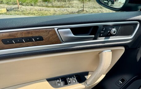 Volkswagen Touareg III, 2017 год, 3 200 000 рублей, 8 фотография