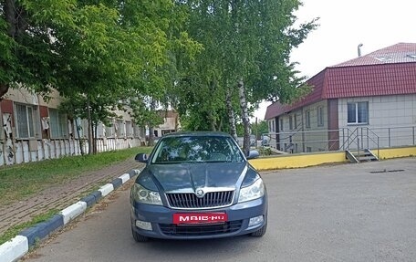 Skoda Octavia, 2011 год, 800 000 рублей, 2 фотография