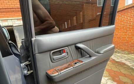 Toyota Land Cruiser 80 рестайлинг, 1996 год, 3 000 000 рублей, 2 фотография
