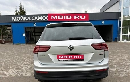 Volkswagen Tiguan II, 2017 год, 2 110 000 рублей, 8 фотография
