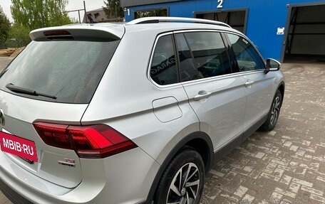 Volkswagen Tiguan II, 2017 год, 2 110 000 рублей, 10 фотография