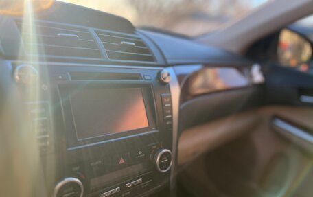 Toyota Camry, 2014 год, 2 250 000 рублей, 10 фотография