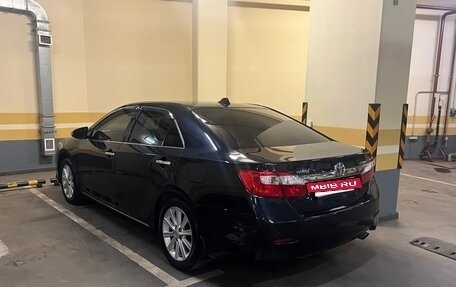 Toyota Camry, 2014 год, 2 250 000 рублей, 4 фотография