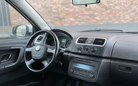 Skoda Fabia II, 2010 год, 510 000 рублей, 12 фотография
