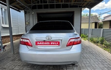 Toyota Camry, 2011 год, 1 300 000 рублей, 3 фотография