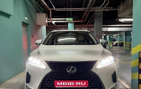 Lexus RX IV рестайлинг, 2019 год, 5 400 000 рублей, 3 фотография