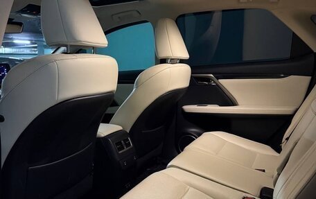 Lexus RX IV рестайлинг, 2019 год, 5 400 000 рублей, 11 фотография